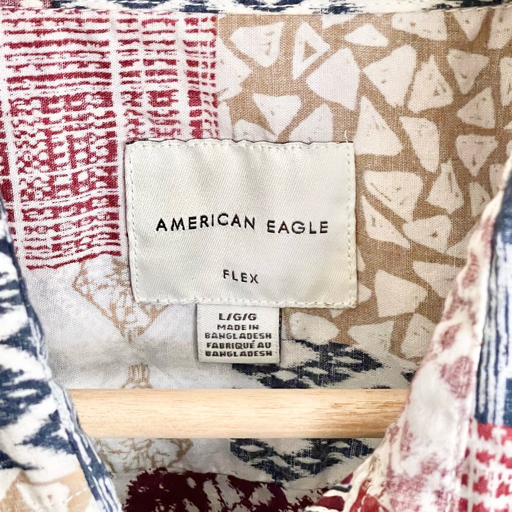 New American Eagle Flex Patchwork Print Short Sle… - image 8